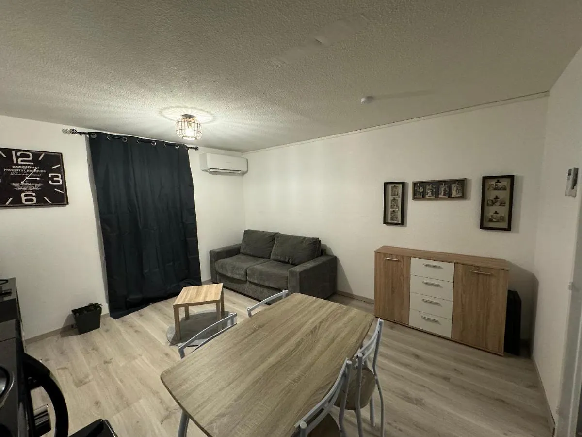 Apartment Studio Avec Terrasse Vue Sur Cousson Digne-les-Bains France