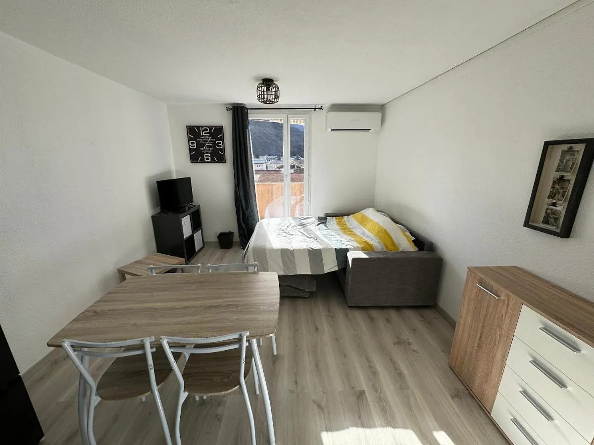 Studio Avec Terrasse Vue Sur Cousson Digne-les-Bains